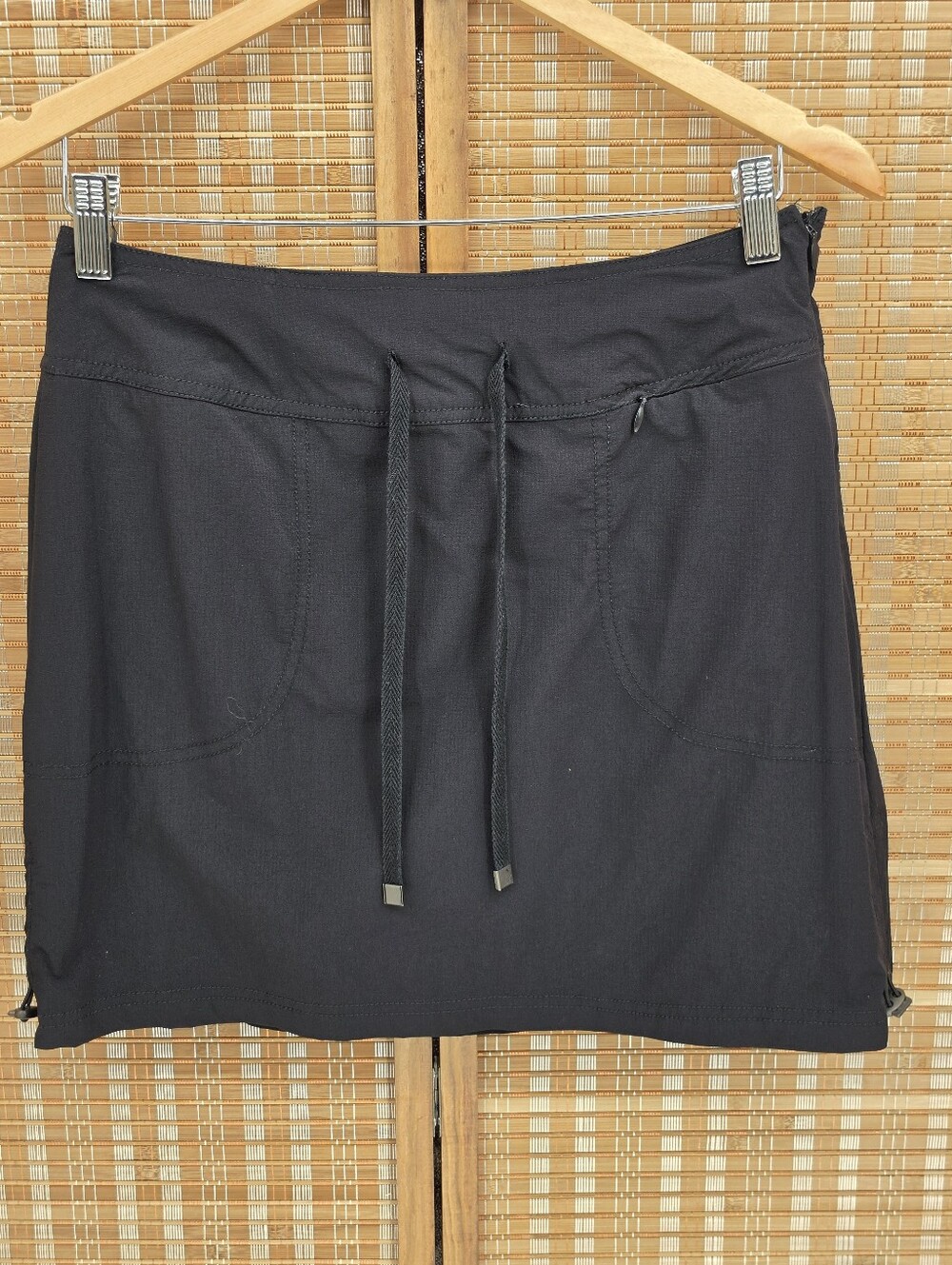 ☆ Green Tea Black Tech Stretch Cinch-Side Active Skort Size Medium